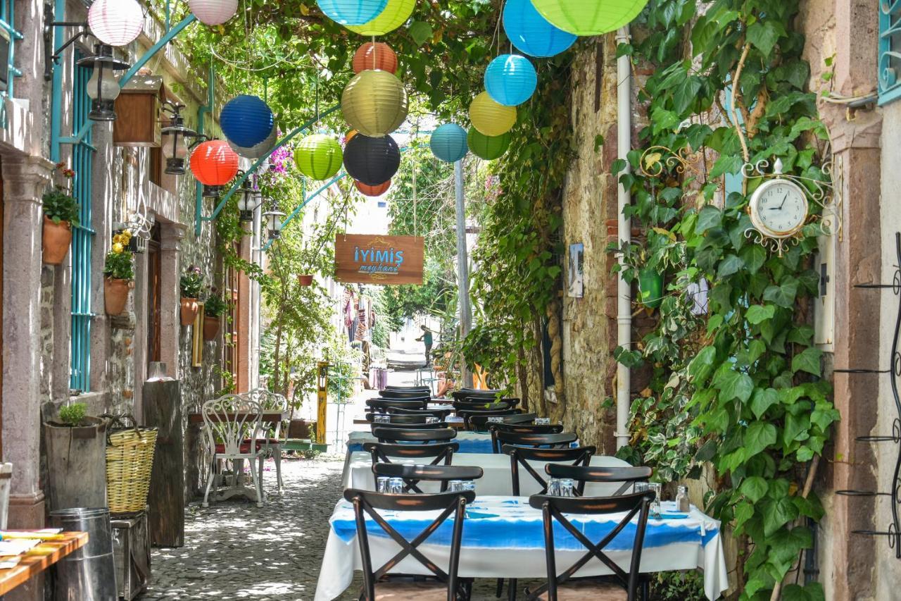 Orchis Hotel Ayvalik Exterior photo