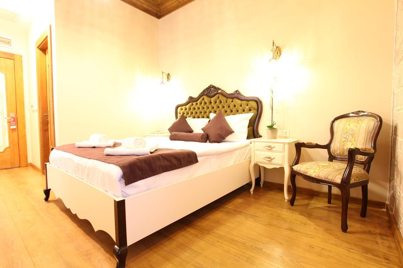 Orchis Hotel Ayvalik Exterior photo