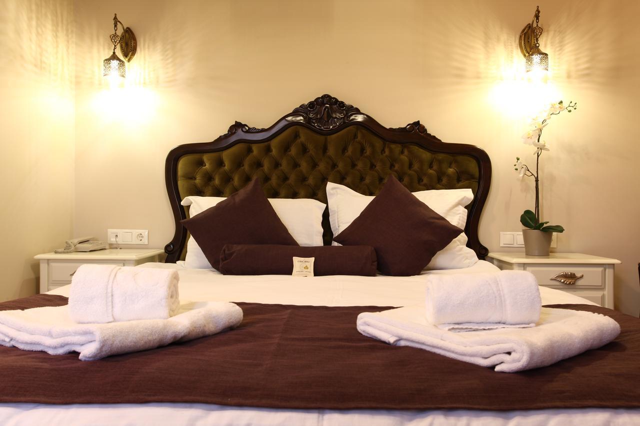 Orchis Hotel Ayvalik Exterior photo