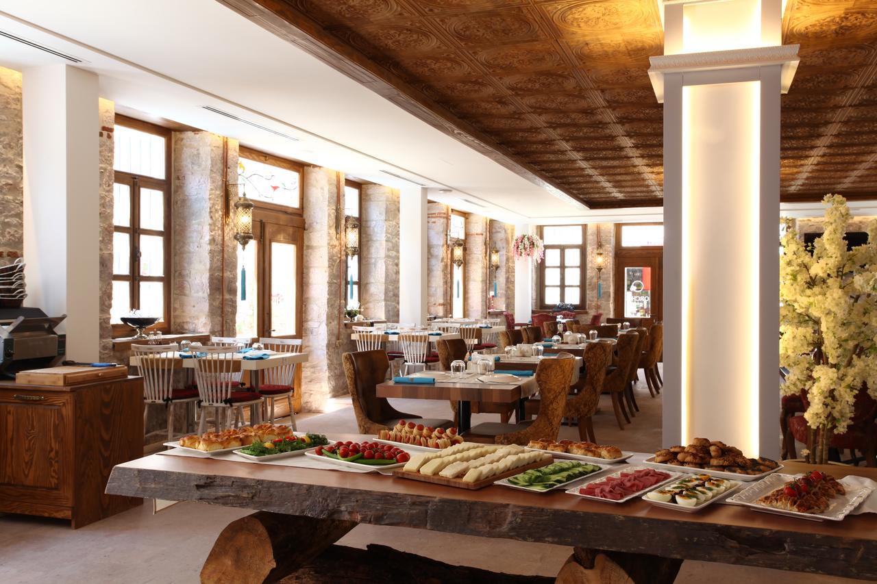 Orchis Hotel Ayvalik Exterior photo