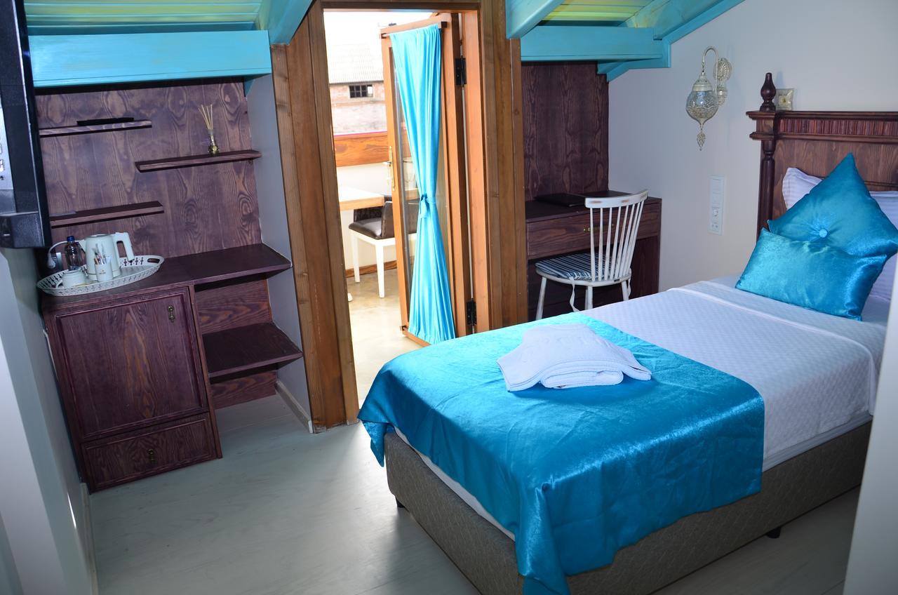 Orchis Hotel Ayvalik Exterior photo
