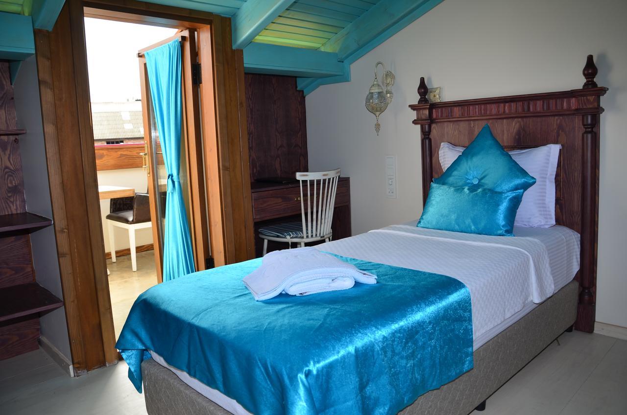 Orchis Hotel Ayvalik Exterior photo